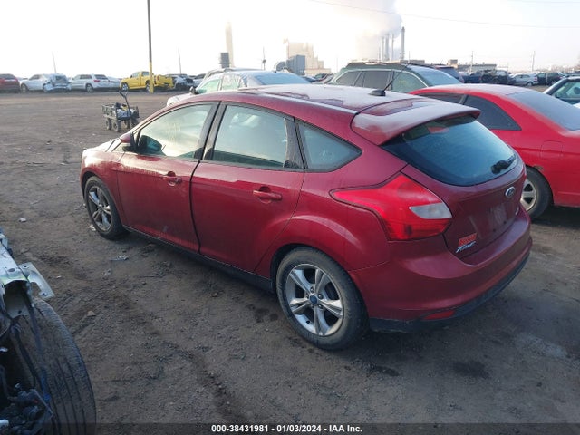 Ford FOCUS SE 2014 1FADP3K24EL154543 Image 3