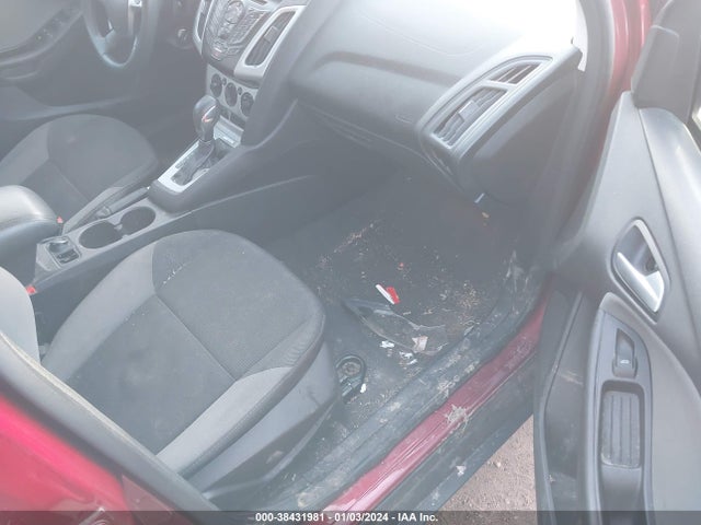 Ford FOCUS SE 2014 1FADP3K24EL154543 Image 5