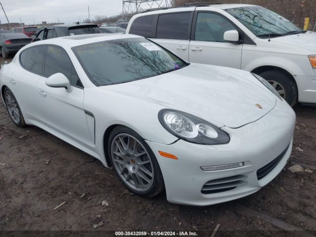 Auction sale of the 2015 Porsche Panamera 4, vin: WP0AA2A70FL007465, lot number: 38432059