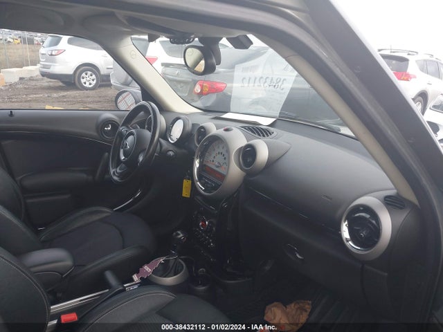 2011 MINI COOPER S COUNTRYMAN WMWZC5C53BWL53137 Photo 4