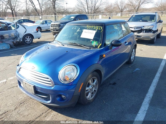 2012 MINI COOPER WMWSU3C51CT258520 Photo 1