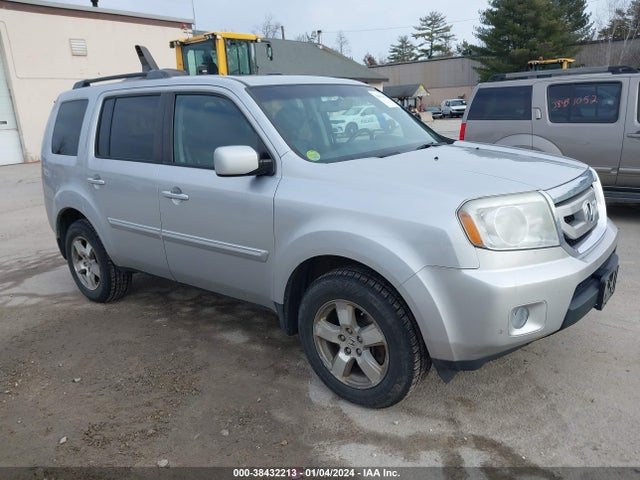 2011 HONDA PILOT EX-L VIN: 5FNYF4H69BB002609