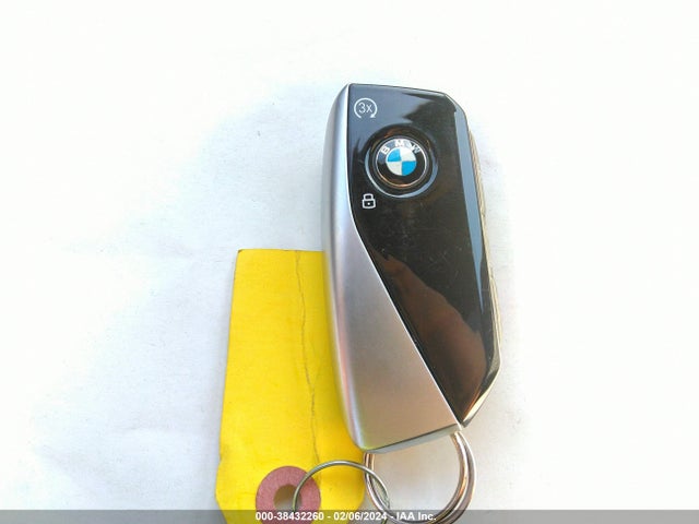 BMW 760i Xdrive 2023 WBA33EJ02PCM34328 Image 11