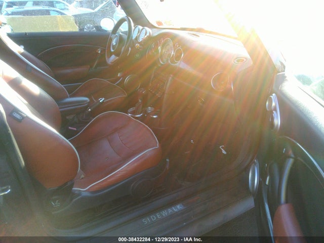 2008 MINI COOPER S WMWRH33568TL96290 Photo 4