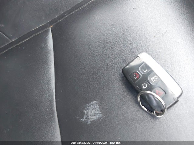 2013 JAGUAR XF SAJWJ0EF9D8S82863 Photo 10