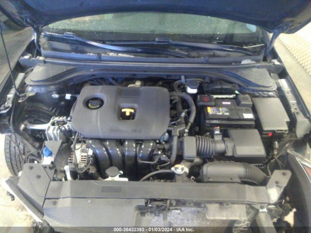 2020 HYUNDAI ELANTRA 5NPD84LF7LH582316 Photo 9