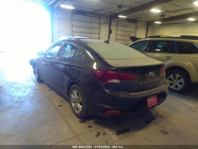 2020 HYUNDAI ELANTRA 5NPD84LF7LH582316 Photo 2