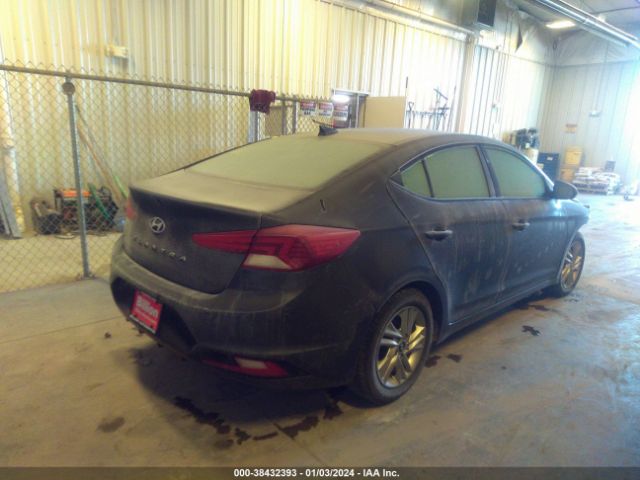2020 HYUNDAI ELANTRA 5NPD84LF7LH582316 Photo 3