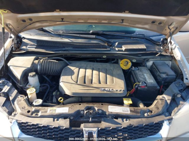 2C4RDGCG9FR531306 Dodge Grand Caravan Sxt
