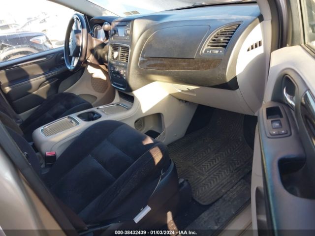 2C4RDGCG9FR531306 Dodge Grand Caravan Sxt
