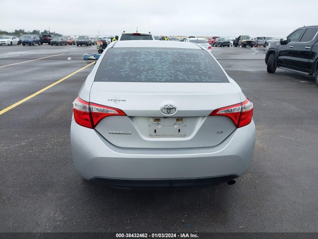 Toyota COROLLA LE 2015 5YFBURHEXFP351708 Image 16