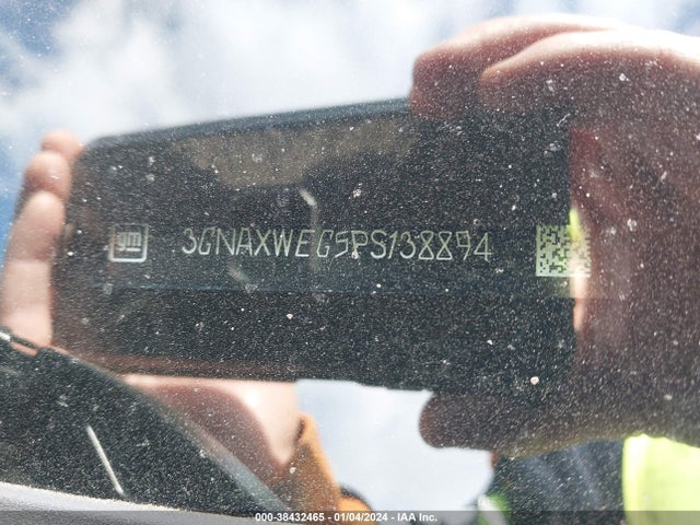 Chevrolet Equinox Awd Rs 2023 3GNAXWEG5PS138894 Image 9