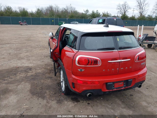 2017 MINI CLUBMAN WMWLU5C34H2E83853 Photo 2