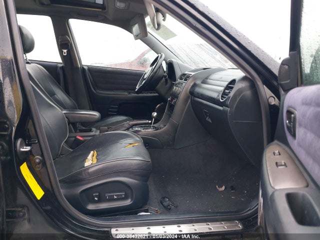 2003 LEXUS IS 300 BASE W/5-SPEED AUTO VIN: JTHBD192630069110