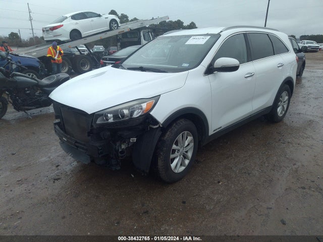KIA Sorento 3.3l Lx 2016 5XYPGDA52GG001991 Image 2