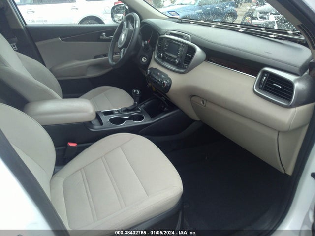 KIA Sorento 3.3l Lx 2016 5XYPGDA52GG001991 Image 5