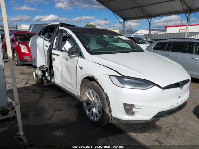 Продаж на аукціоні авто 2018 Tesla Model X 100d/75d/p100d, vin: 5YJXCDE21JF104507, номер лоту: 38432874