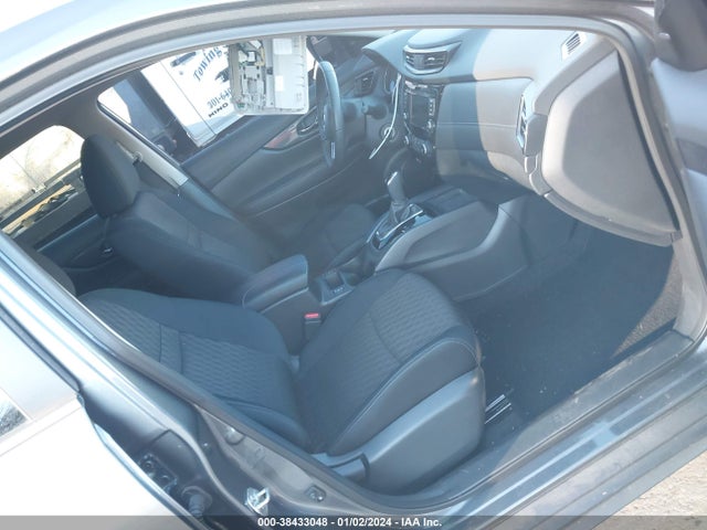 Nissan ROGUE S 2019 5N1AT2MT0KC727972 Image 5