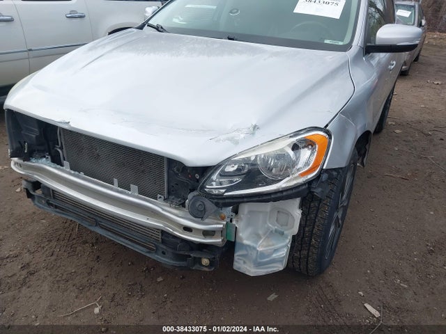 YV4612RK6G2845762 Volvo Xc60 T5 Premier