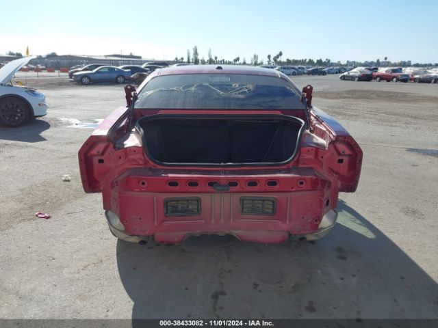 2C3CDZGGXKH583818 Dodge Challenger Sxt Awd