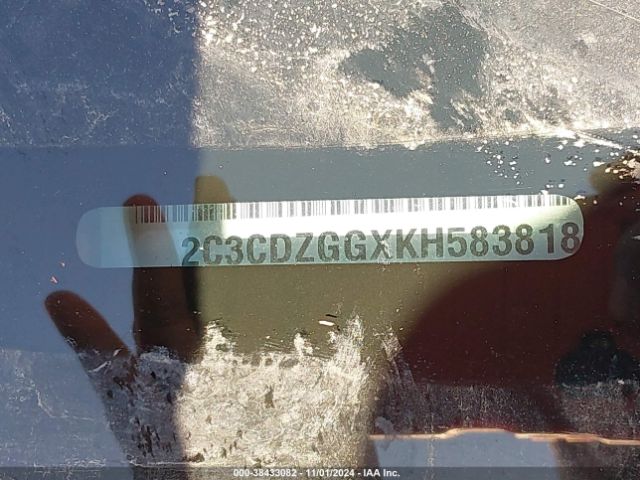 2C3CDZGGXKH583818 Dodge Challenger Sxt Awd