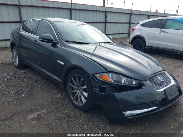 2013 JAGUAR XF SAJWA0ES2DPS74395 Photo 0