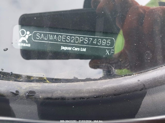 2013 JAGUAR XF SAJWA0ES2DPS74395 Photo 8