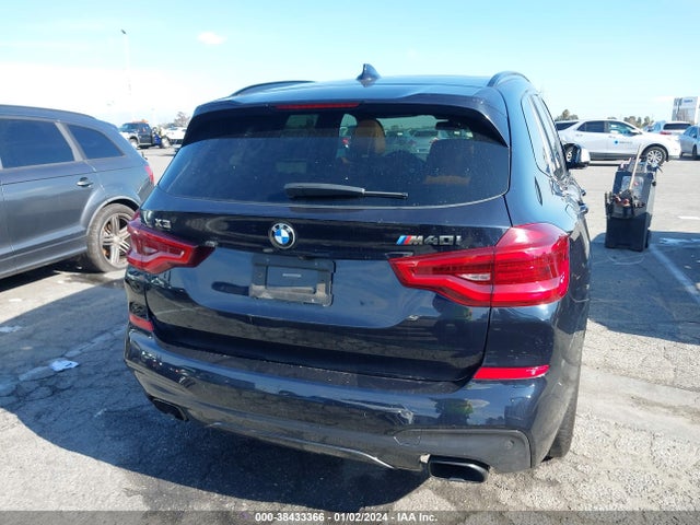 BMW X3 M40i 2018 5UXTS3C51J0Y96552 Image 16
