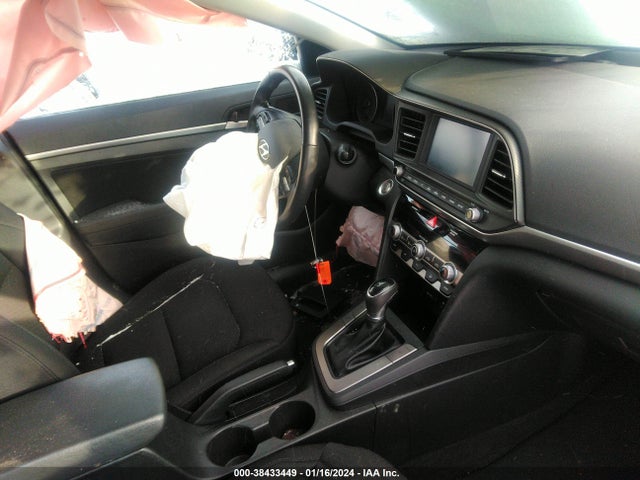 Hyundai Elantra Value Edition 2020 5NPD84LF7LH538039 Image 5