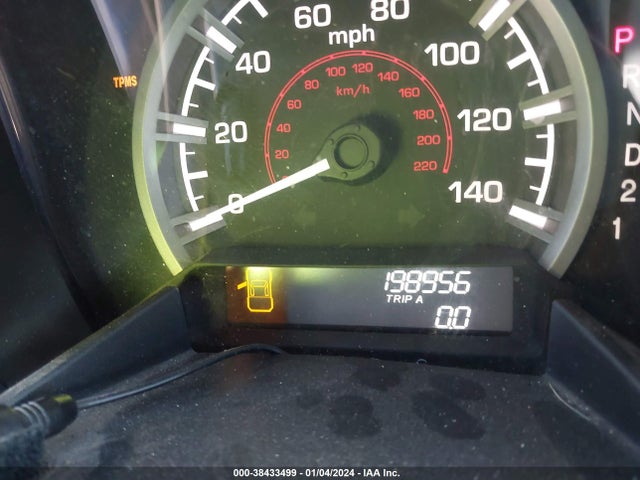 2012 HONDA RIDGELINE SPORT VIN: 5FPYK1F74CB456085