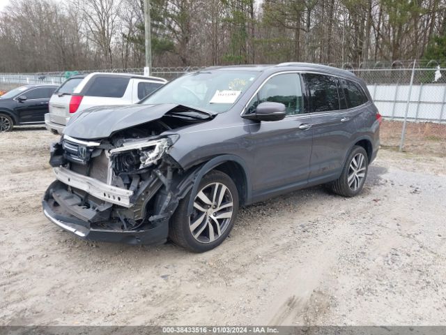 5FNYF6H9XHB009096 Honda Pilot Touring