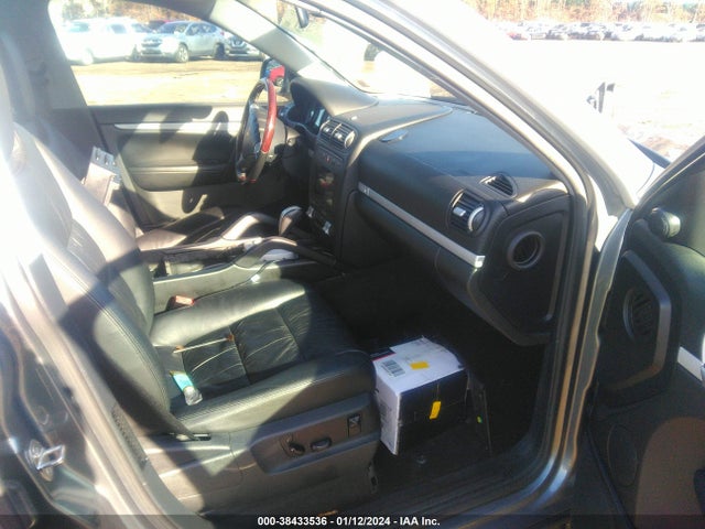 2004 PORSCHE CAYENNE WP1AA29P54LA23998 Photo 4