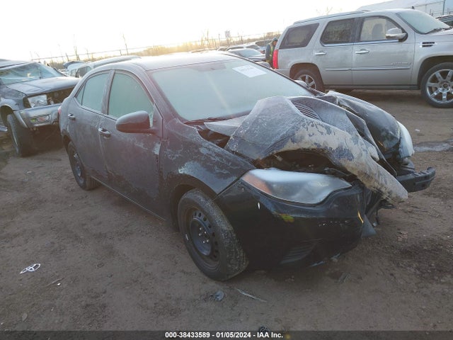 2015 2T1BURHE8FC324703 main image