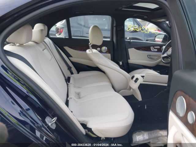 WDDZF4KB6HA076801 Mercedes-Benz E 300 4matic