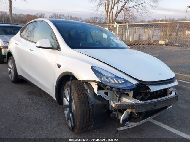 2023 TESLA MODEL Y 7SAYGDEE1PA042490