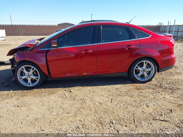 Ford Focus Titanium 2016 1FADP3J29GL297296 Image 14