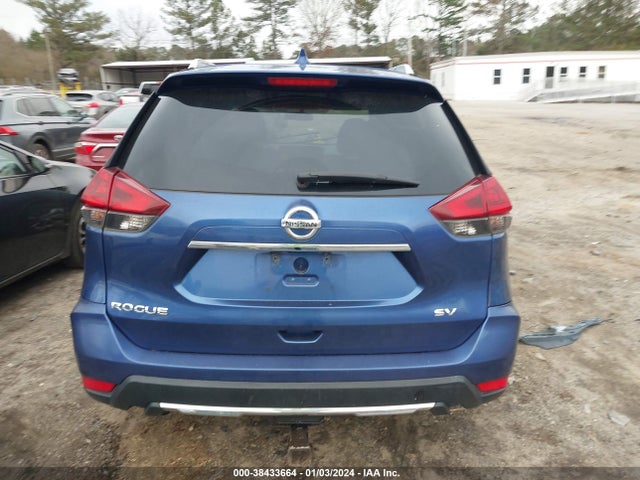 Nissan ROGUE SV 2018 5N1AT2MT3JC800573 Image 16