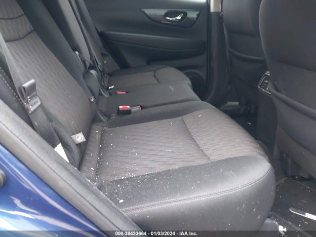 Nissan ROGUE SV 2018 5N1AT2MT3JC800573 Image 8