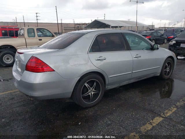 2006 HONDA ACCORD 2.4 LX VIN: 1HGCM56456A007040