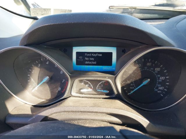 1FMCU9J95FUB57443 Ford Escape Titanium