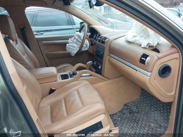 2008 PORSCHE CAYENNE WP1AA29P78LA10627 Photo 4