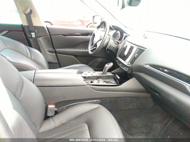 ZN661XUA7NX389140 Maserati Levante Gt