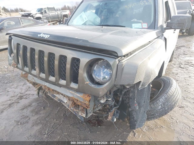 2015 JEEP PATRIOT LIMITED VIN: 1C4NJRCB8FD201411