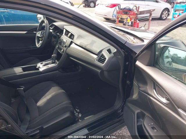 2018 HONDA CIVIC LX VIN: 19XFC2F56JE027129