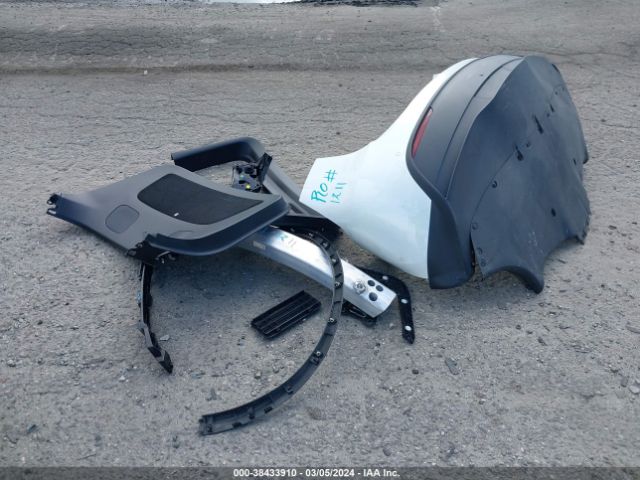 5YJYGDED9MF107492 Tesla Model Y Standard Range Rear-wheel Drive