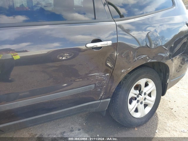 Chevrolet Traverse Ls 2017 1GNKRFKD1HJ210041 Image 6