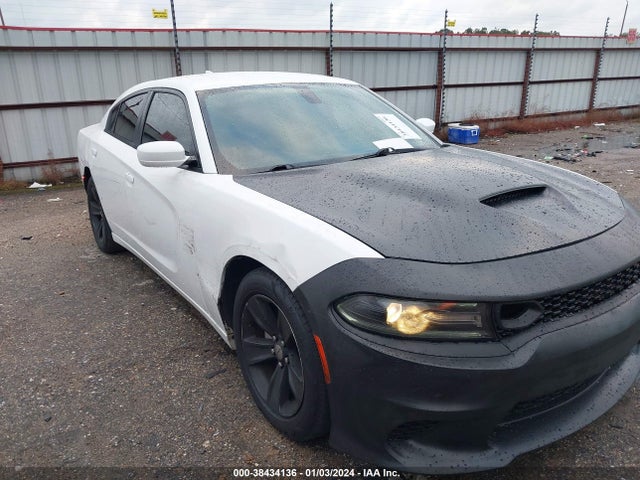 2016 2C3CDXHGXGH226763 головне зображення