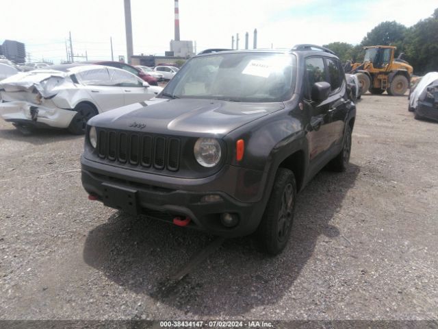 ZACCJBCB9JPG97859 Jeep Renegade Trailhawk 4x4