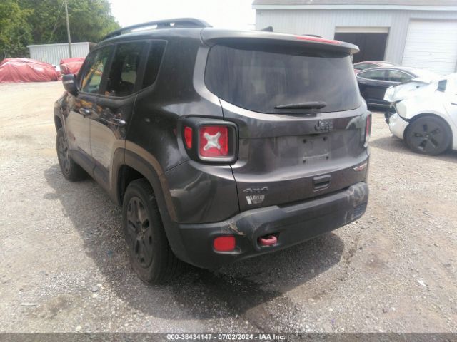 ZACCJBCB9JPG97859 Jeep Renegade Trailhawk 4x4