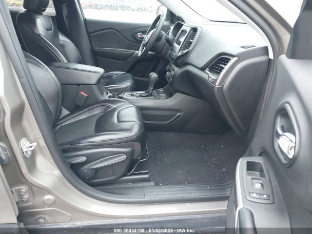 1C4PJMLB7LD626674 Jeep Cherokee Latitude Plus 4x4